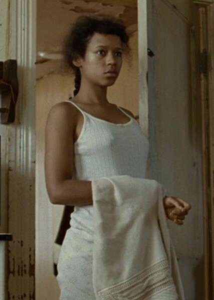 Taylor Russell photo