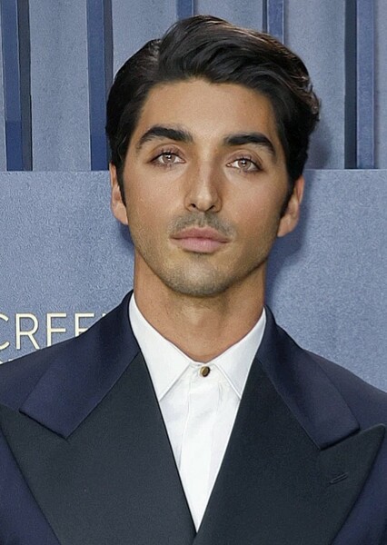 Taylor Zakhar Perez photo