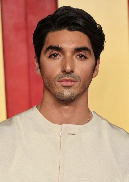 Taylor Zakhar Perez photo