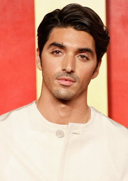 Taylor Zakhar Perez photo
