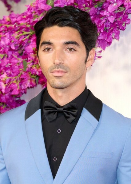 Taylor Zakhar Perez photo
