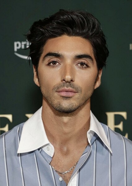 Taylor Zakhar Perez photo