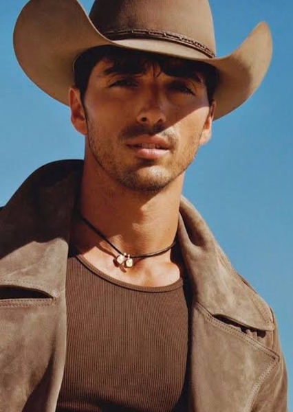 Taylor Zakhar Perez photo