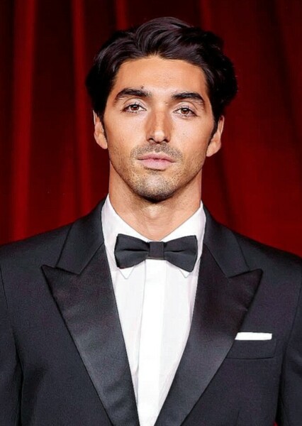 Taylor Zakhar Perez photo