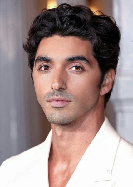 Taylor Zakhar Perez photo
