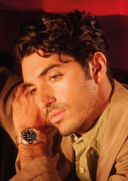 Taylor Zakhar Perez photo
