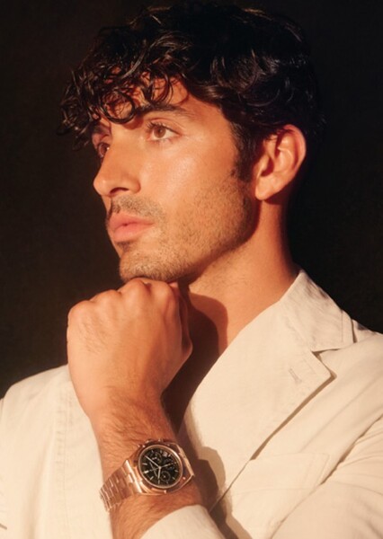 Taylor Zakhar Perez photo