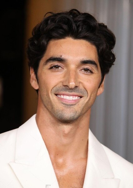 Taylor Zakhar Perez photo