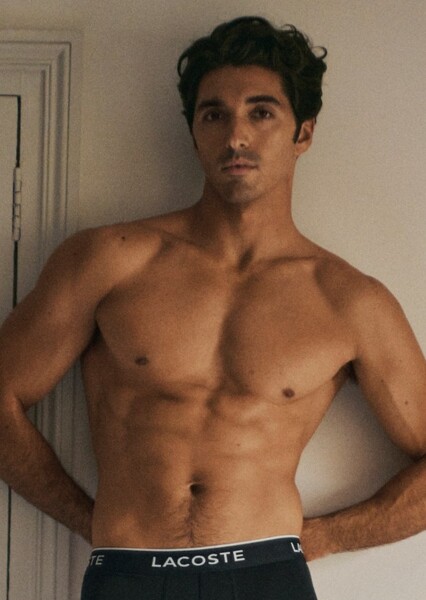 Taylor Zakhar Perez photo