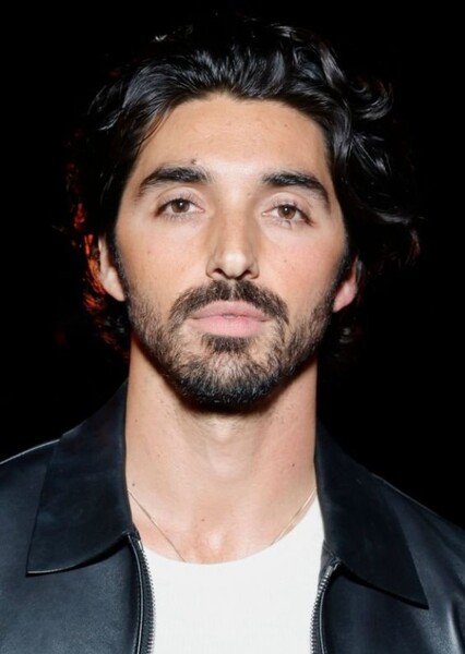 Taylor Zakhar Perez photo