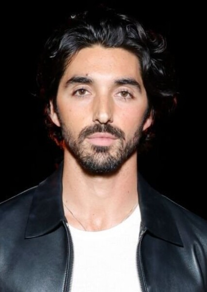 Taylor Zakhar Perez photo