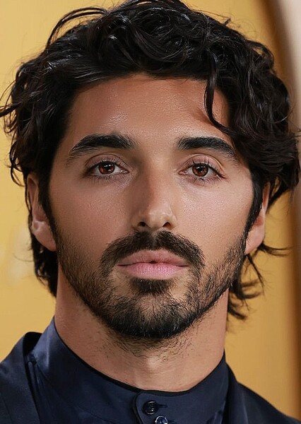 Taylor Zakhar Perez photo