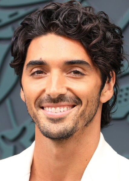 Taylor Zakhar Perez photo