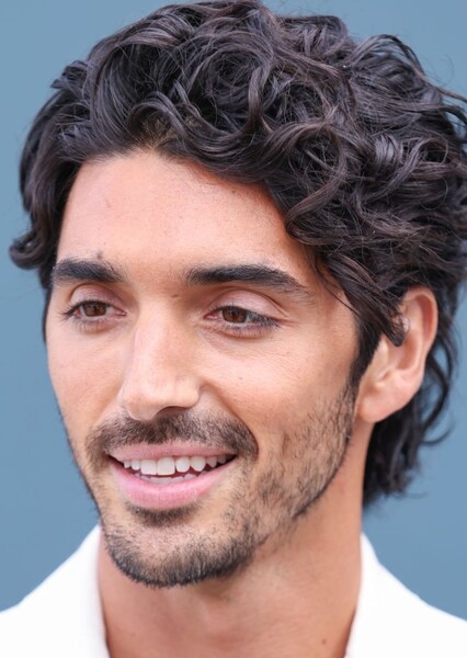 Taylor Zakhar Perez photo