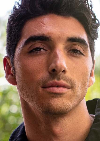 Taylor Zakhar Perez photo
