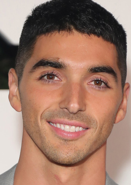 Taylor Zakhar Perez photo
