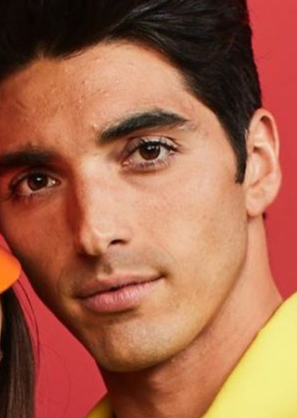 Taylor Zakhar Perez photo