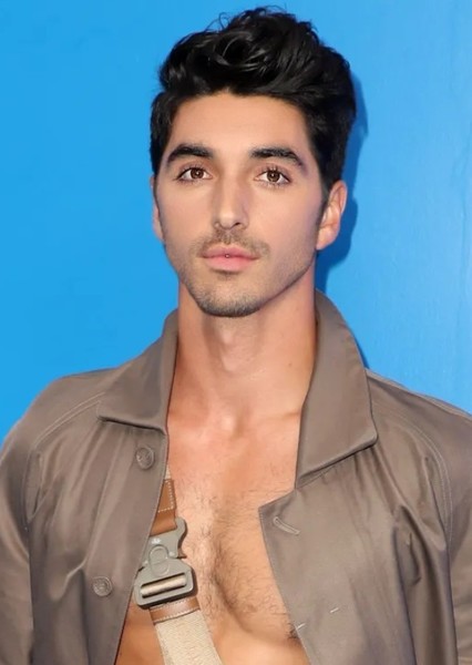 Taylor Zakhar Perez photo