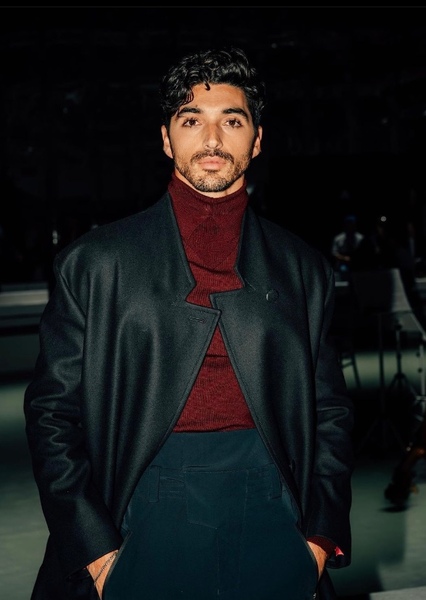 Taylor Zakhar Perez photo