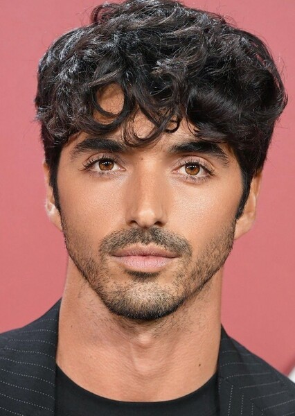 Taylor Zakhar Perez photo