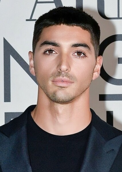 Taylor Zakhar Perez photo