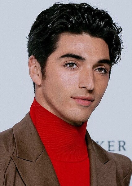 Taylor Zakhar Perez photo