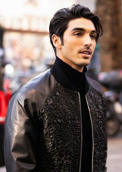 Taylor Zakhar Perez photo