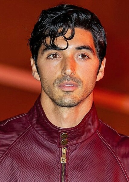 Taylor Zakhar Perez photo