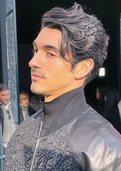 Taylor Zakhar Perez photo