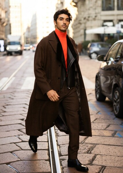 Taylor Zakhar Perez photo