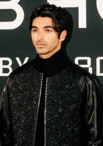 Taylor Zakhar Perez photo