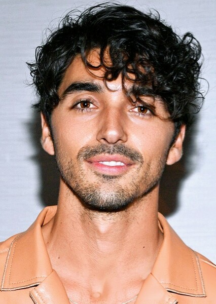 Taylor Zakhar Perez photo