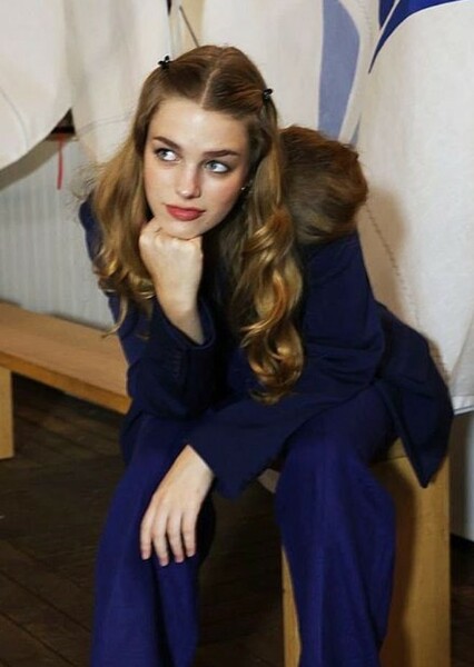 Teagan Croft photo