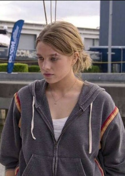 Teagan Croft photo