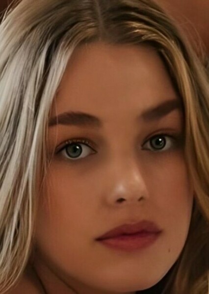 Teagan Croft photo