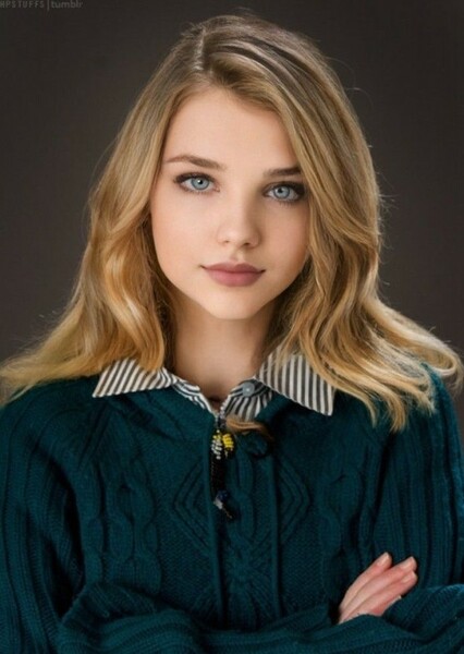 Teagan Croft photo