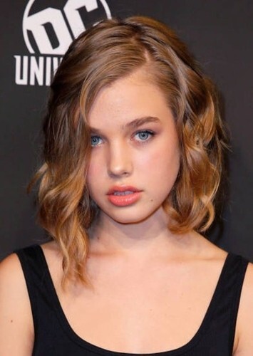 Teagan Croft photo