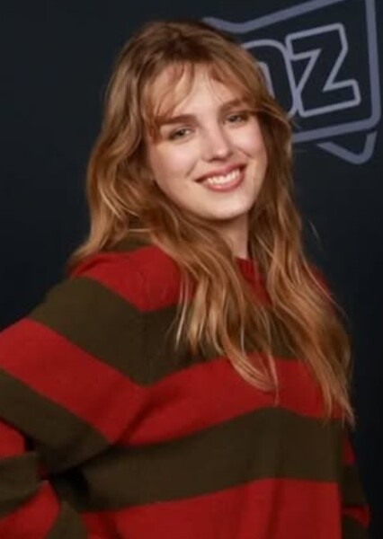 Teagan Croft photo