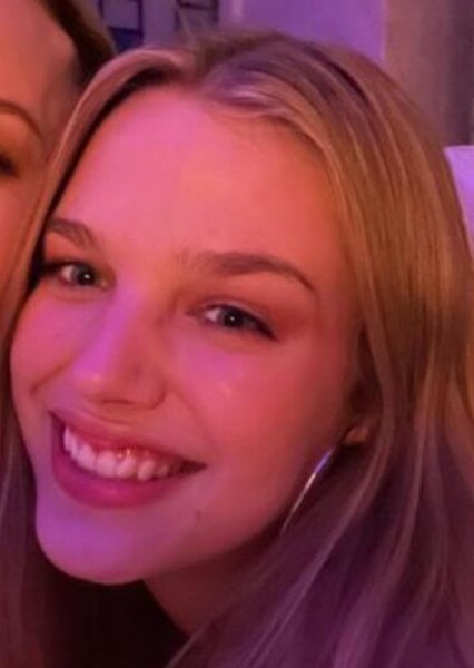 Teagan Croft photo