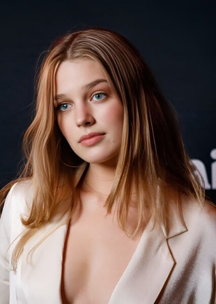 Teagan Croft photo