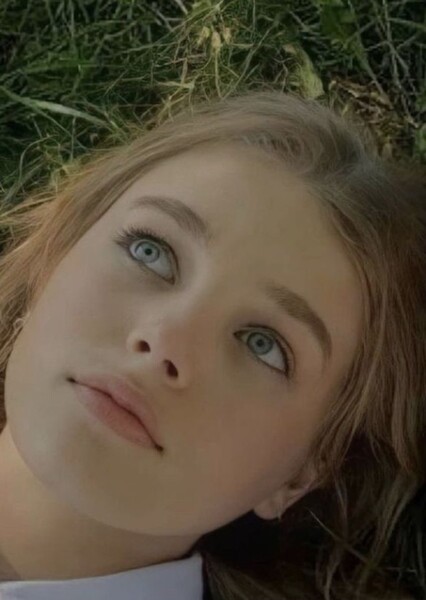 Teagan Croft photo