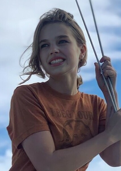 Teagan Croft photo
