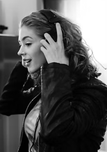 Teagan Earley photo