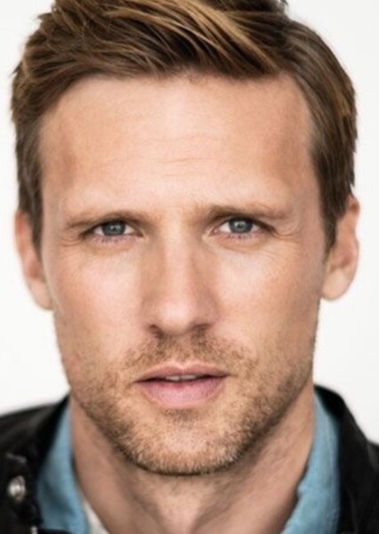 Teddy Sears photo