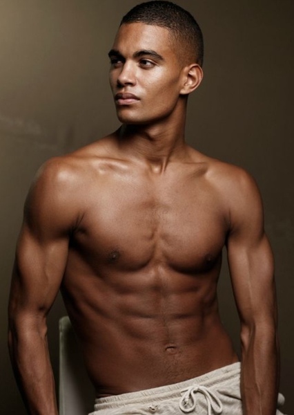 Terence Telle photo