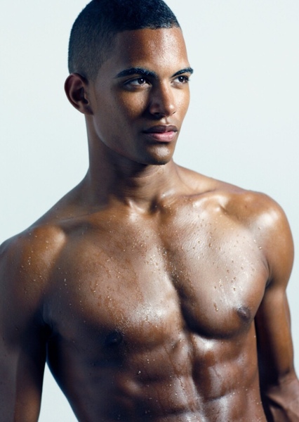 Terence Telle photo