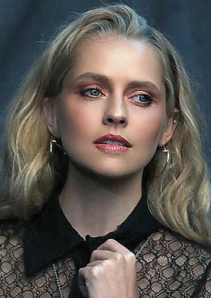 Teresa Palmer