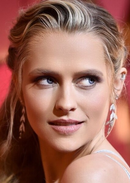 Teresa Palmer photo