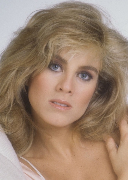 Teri Ann Linn photo