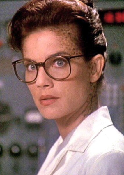 Terry Farrell photo